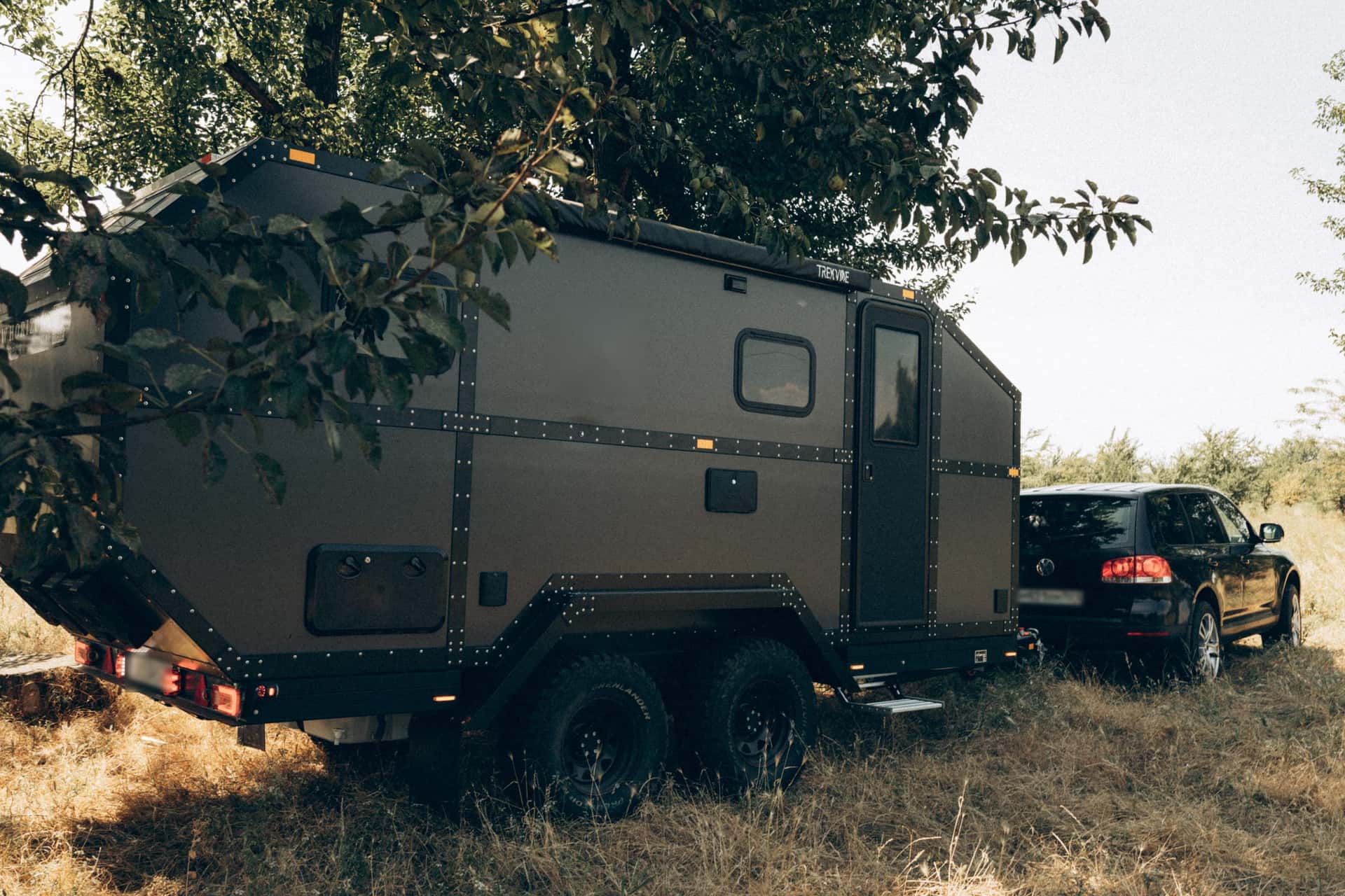 B-6000: вид сбоку